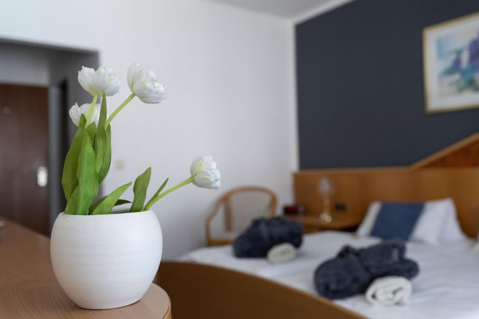 Thermenclubhotel "All In" Bad Füssing Dış mekan fotoğraf